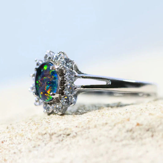 アリエラ II – スターリングシルバー マルチカラー トリプレットオパールリング 0